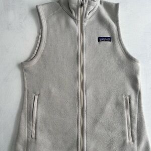 Patagonia Women’s’ Outwear Vest Tan Med